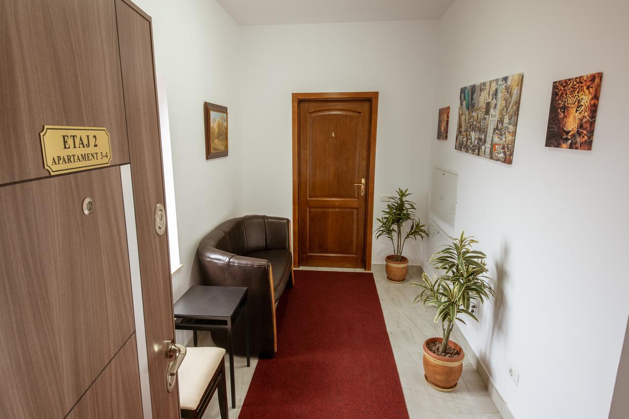 Boutique By Jullie Bucureşti