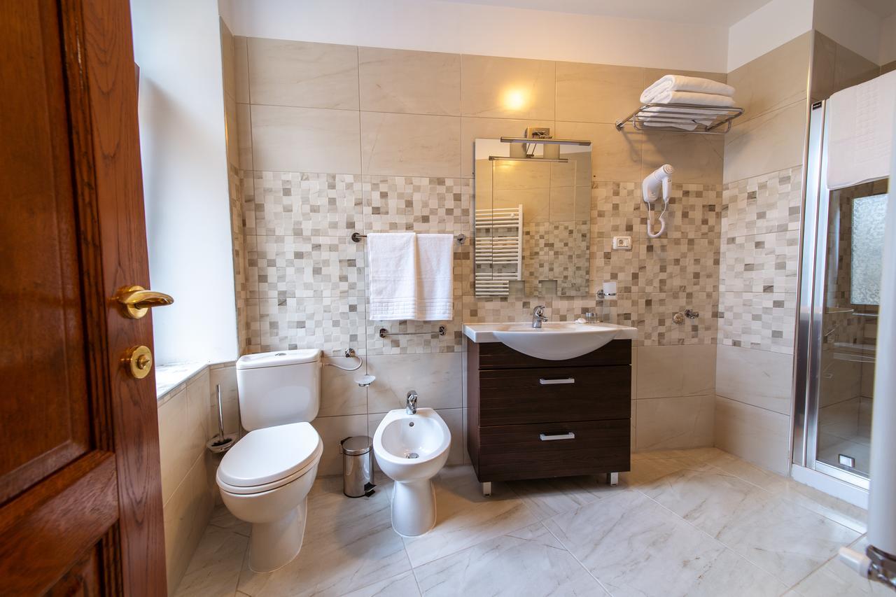 Hotel de apartamente Boutique By Jullie Bucureşti