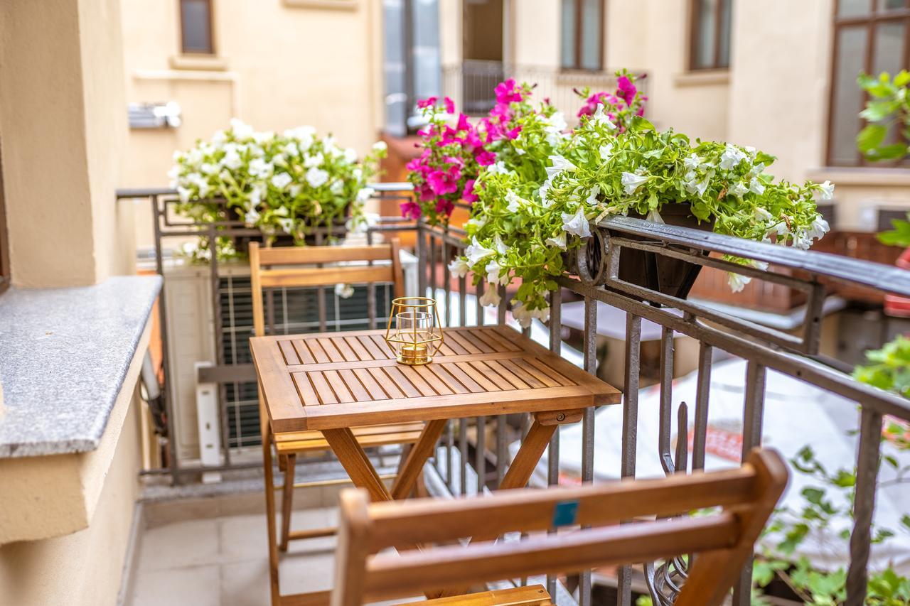 Boutique By Jullie 3* Bucureşti