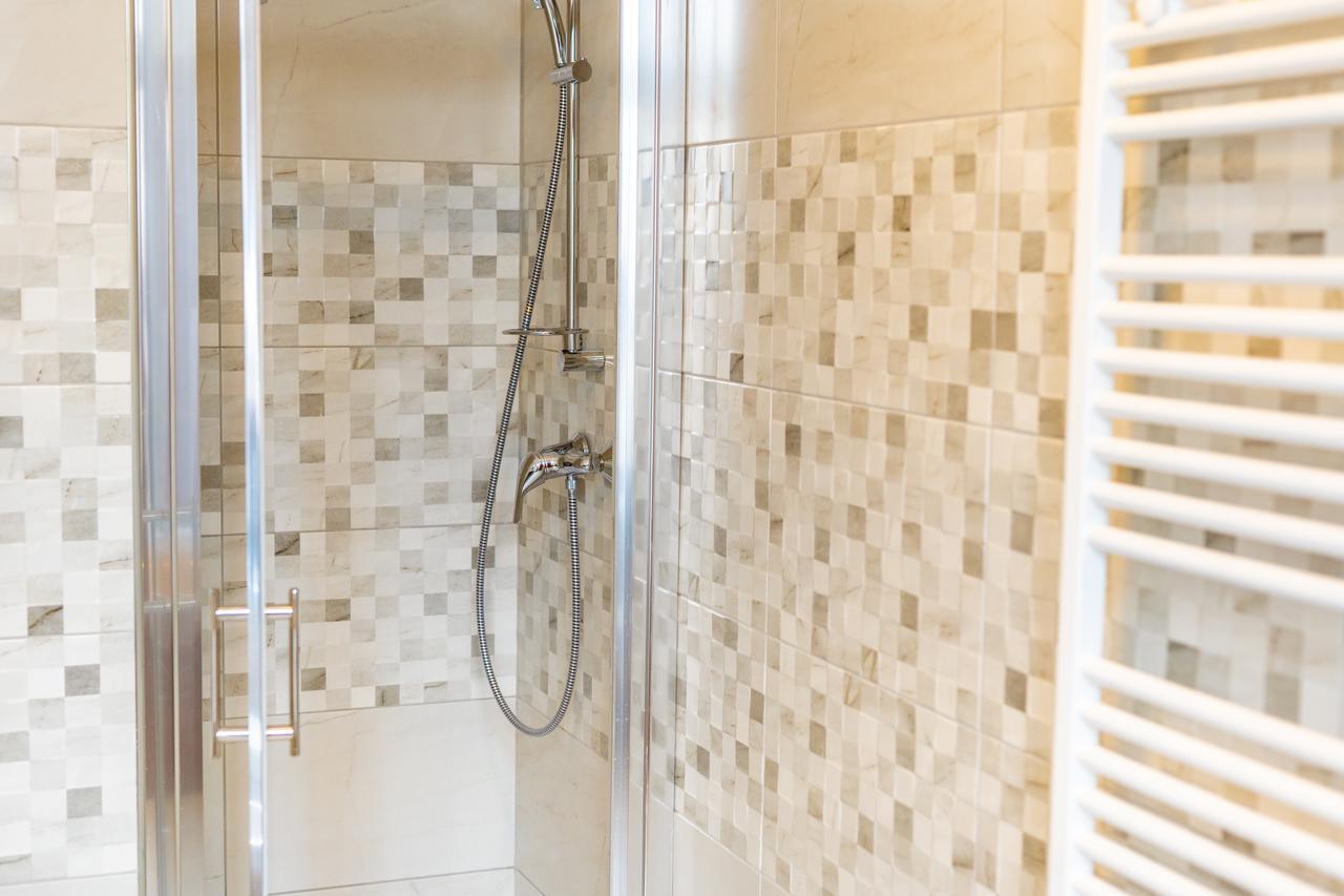 Boutique By Jullie 3* Bucureşti